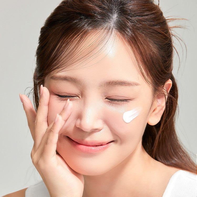 IUNIK Centella Calming Daily Sunscreen mini
