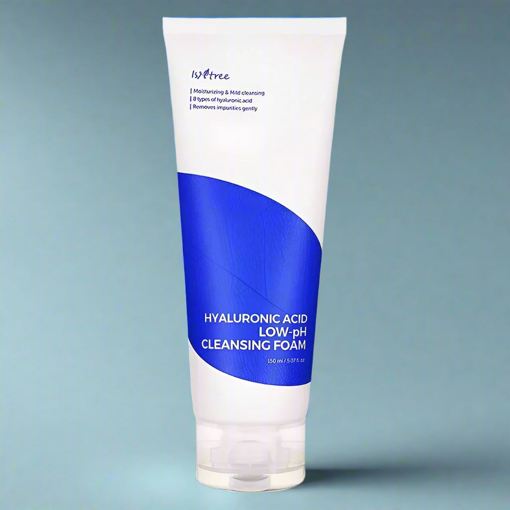 ISNTREE Hyaluronic Acid Low-pH Cleansing Foam